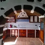Lanzarote Casa Volcánica-anclada Sobre La Lava Del Volcán Villa *