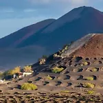 Lanzarote Casa Volcanica-anclada Sobre La Lava Del Volcan 빌라 *