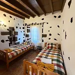 Lanzarote Casa Volcánica-anclada Sobre La Lava Del Volcán Villa *