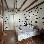 Lanzarote Casa Volcánica-anclada Sobre La Lava Del Volcán *