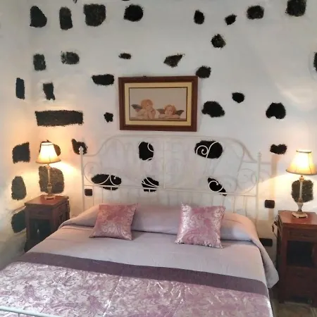 Lanzarote Casa Volcanica-anclada Sobre La Lava Del Volcan וילה *